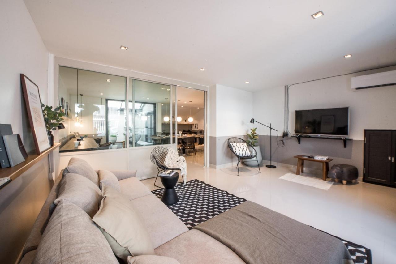 Aridom Designer Loft House Villa Bangkok Luaran gambar